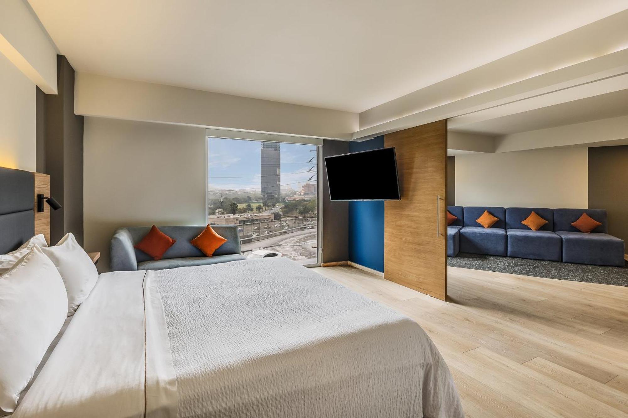Fiesta Inn Monterrey Valle San Pedro Garza Garcia Kültér fotó