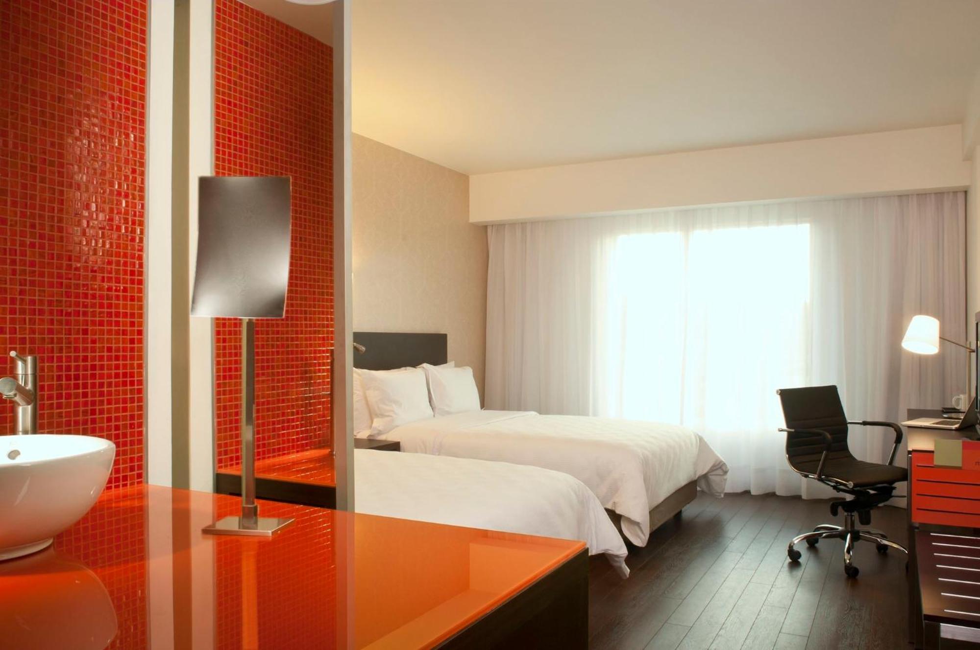 Fiesta Inn Monterrey Valle San Pedro Garza Garcia Kültér fotó
